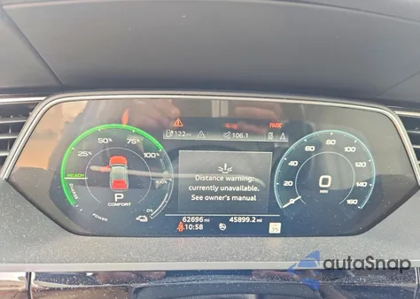 2019 Audi E-Tron Prestige из США, поврежденный, VIN WA1VAAGE0KB009843